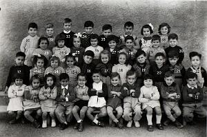 ECOLE DE LA CITE PETIT MATERNELLE 1952 N01